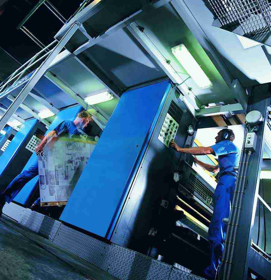 Industry in Action - Digital Vision ></a>
<script language=JavaScript> 
  var txt = 