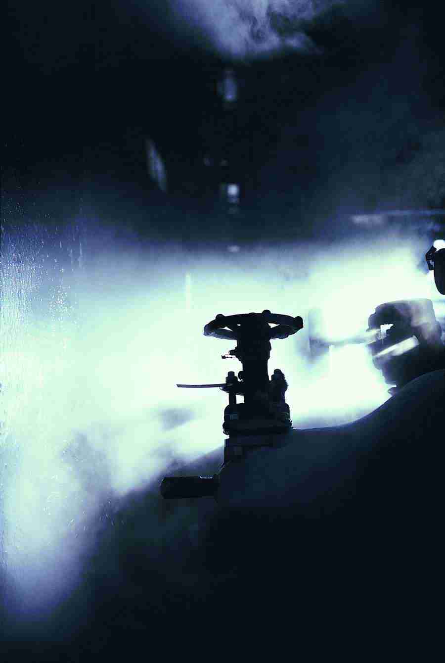 Industry in Action - Digital Vision ></a>
<script language=JavaScript> 
  var txt = 