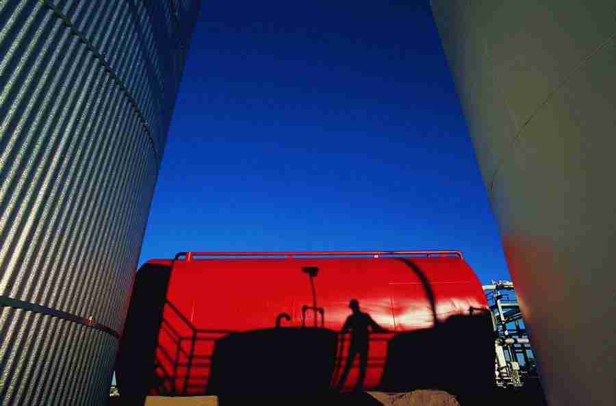 Industry in Action - Digital Vision ></a>
<script language=JavaScript> 
  var txt = 