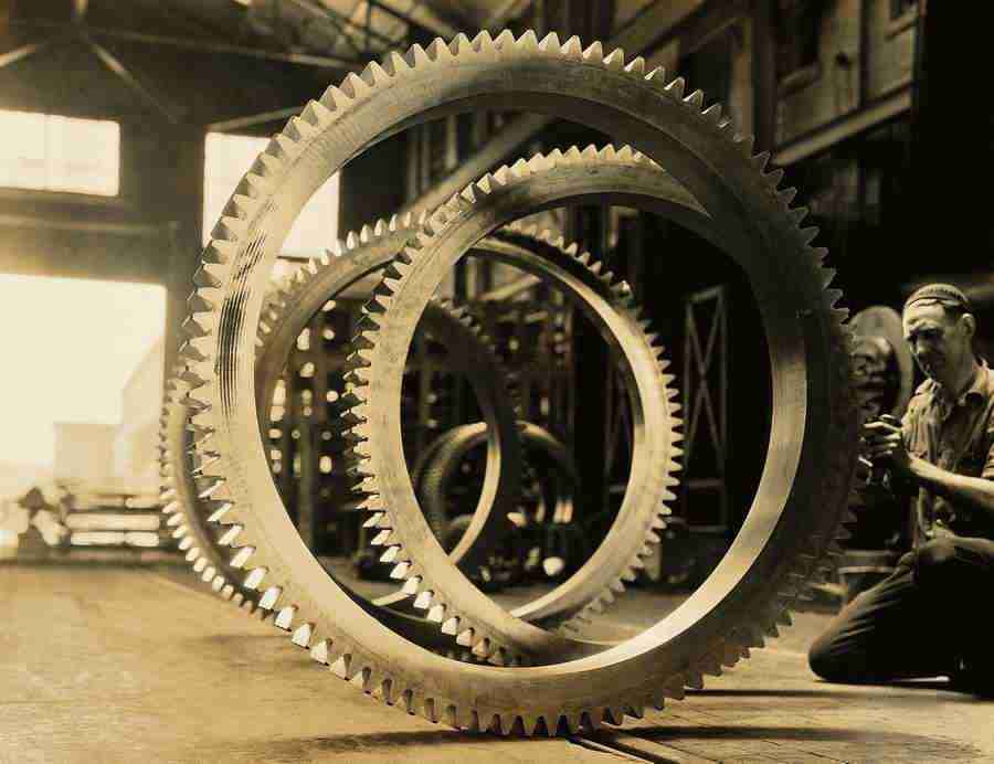 Industry in Action - Digital Vision ></a>
<script language=JavaScript> 
  var txt = 