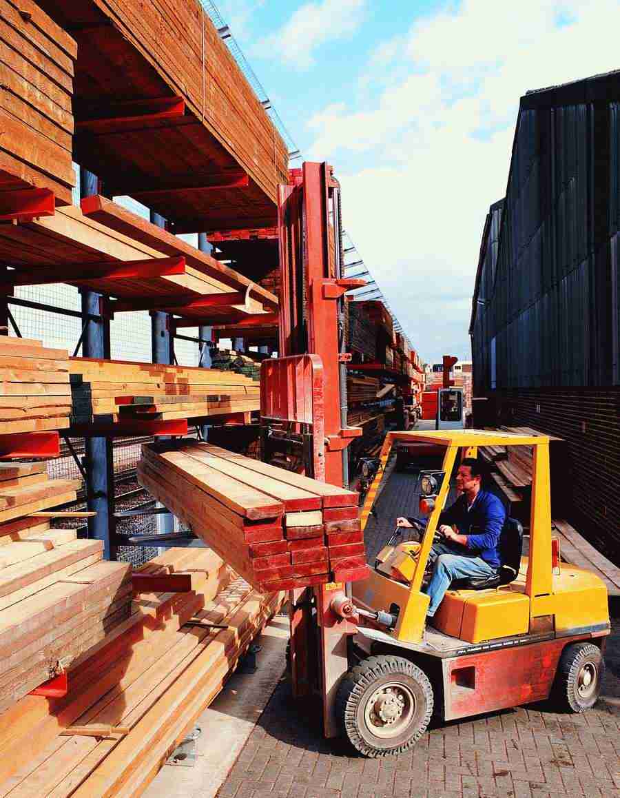 Industry in Action - Digital Vision ></a>
<script language=JavaScript> 
  var txt = 