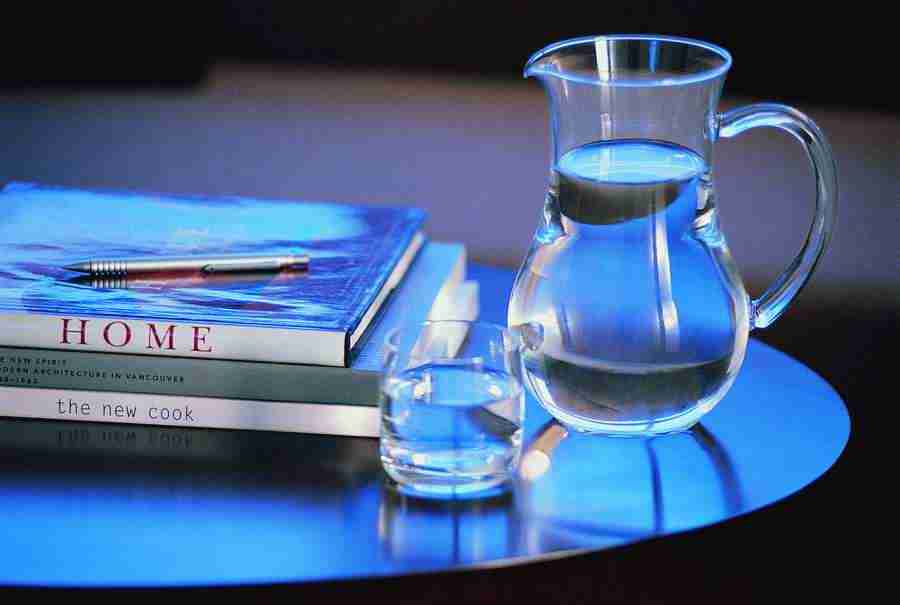 Living Space - Digital Vision ></a>
<script language=JavaScript> 
  var txt = 