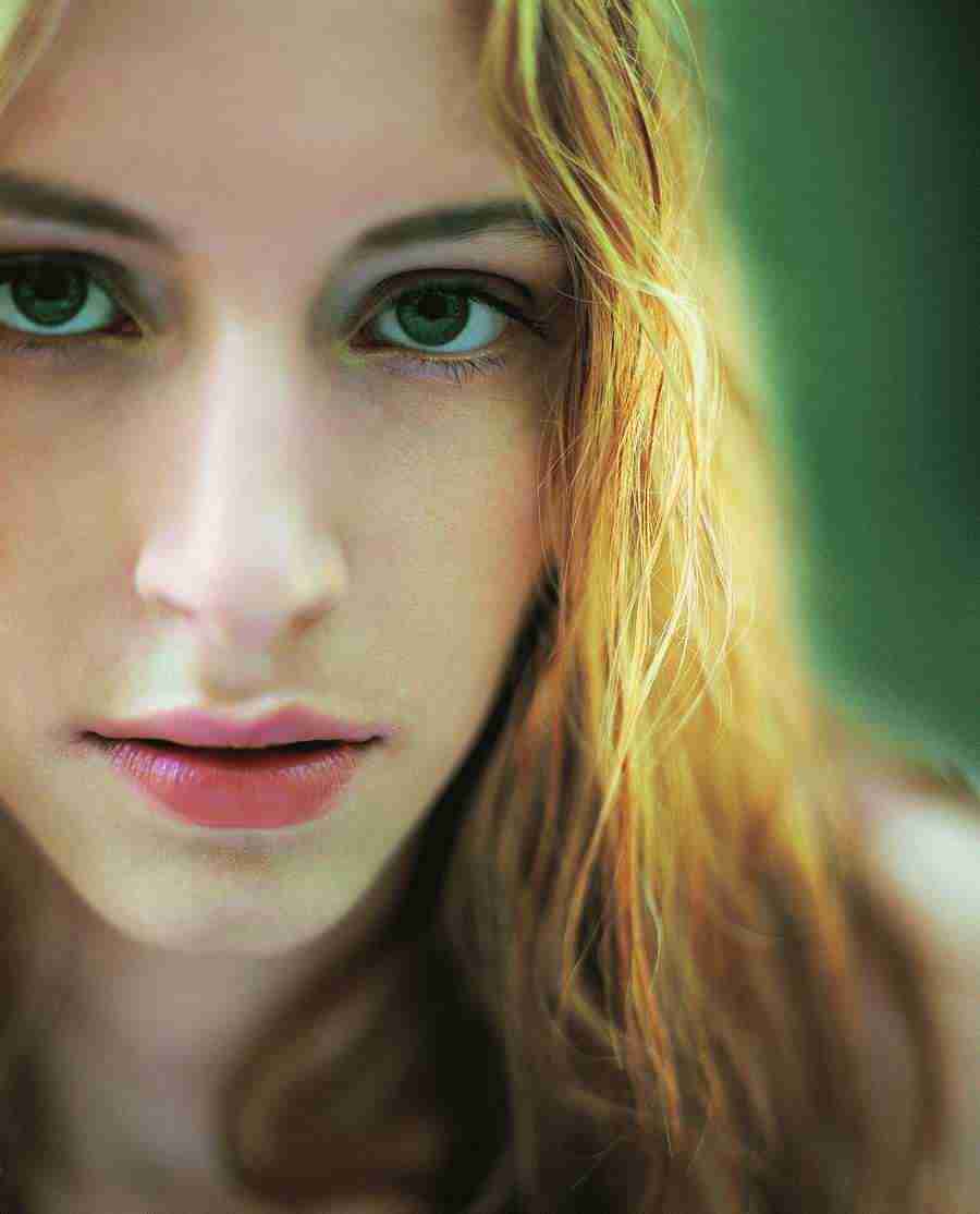 Movers and Shakers - Digital Vision ></a>
<script language=JavaScript> 
  var txt = 