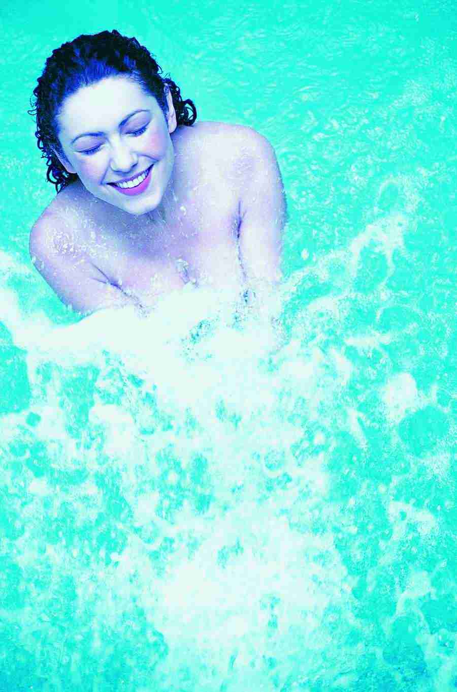 Movers and Shakers - Digital Vision ></a>
<script language=JavaScript> 
  var txt = 