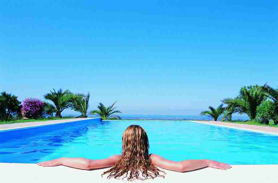 Movers and Shakers - Digital Vision ></a>
<script language=JavaScript> 
  var txt = 