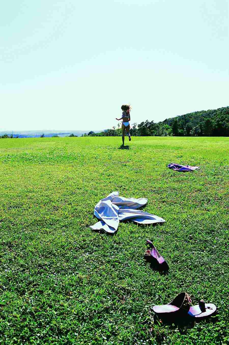 Movers and Shakers - Digital Vision ></a>
<script language=JavaScript> 
  var txt = 