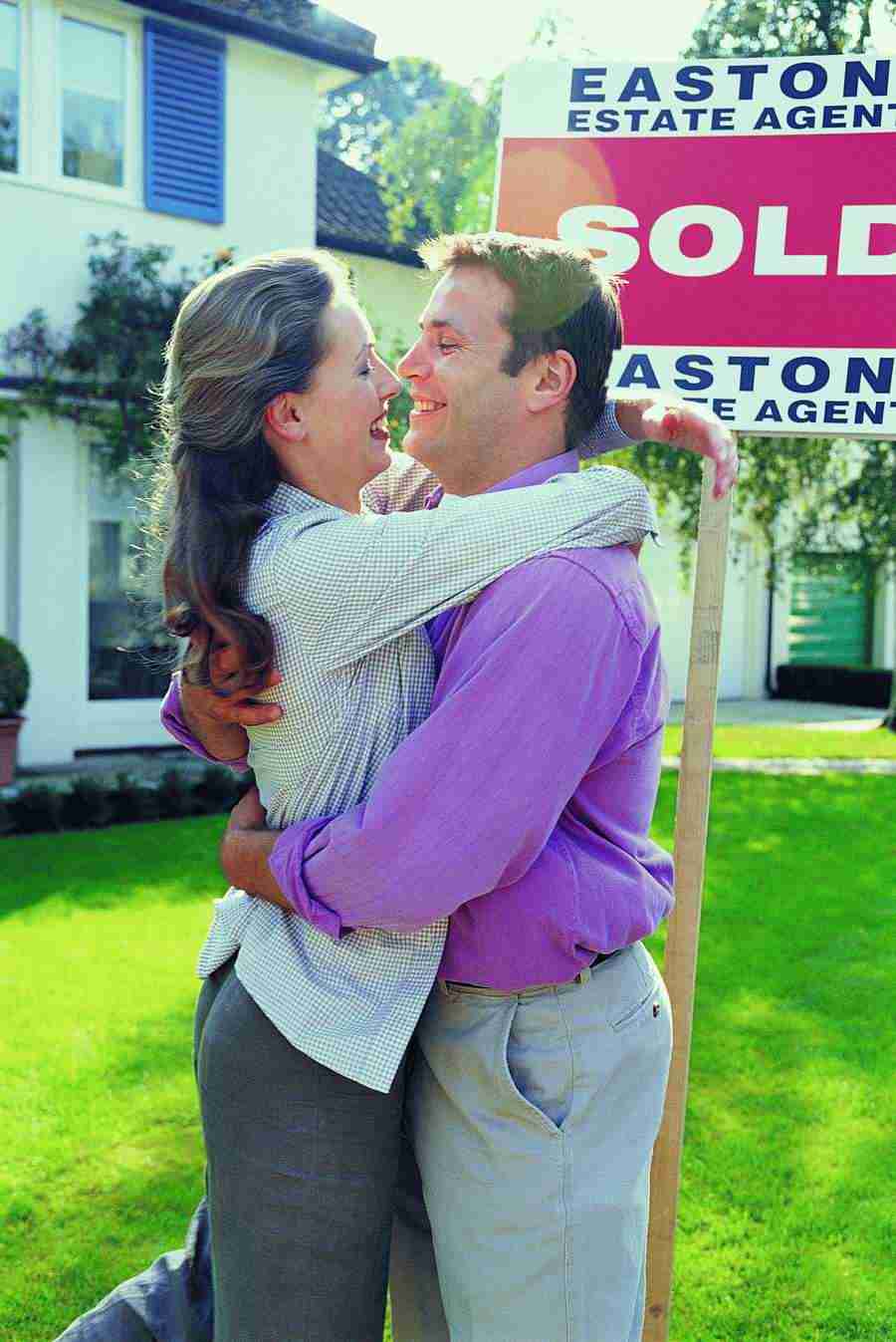 Moving In - Digital Vision ></a>
<script language=JavaScript> 
  var txt = 