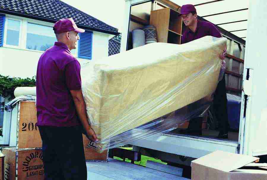 Moving In - Digital Vision ></a>
<script language=JavaScript> 
  var txt = 