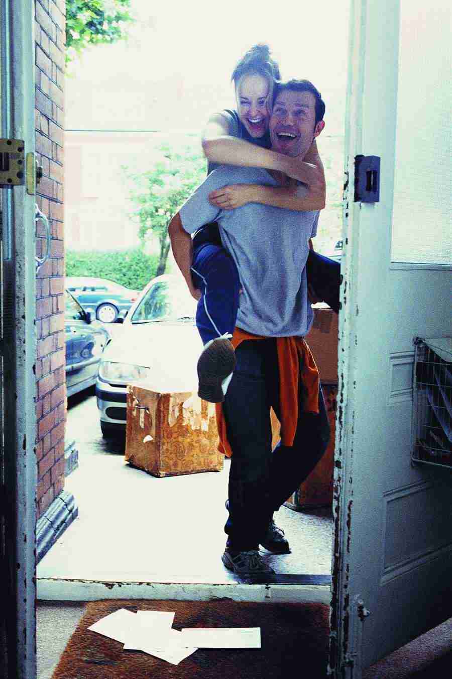 Moving In - Digital Vision ></a>
<script language=JavaScript> 
  var txt = 