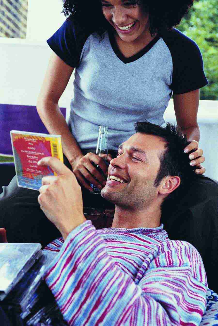 Moving In - Digital Vision ></a>
<script language=JavaScript> 
  var txt = 