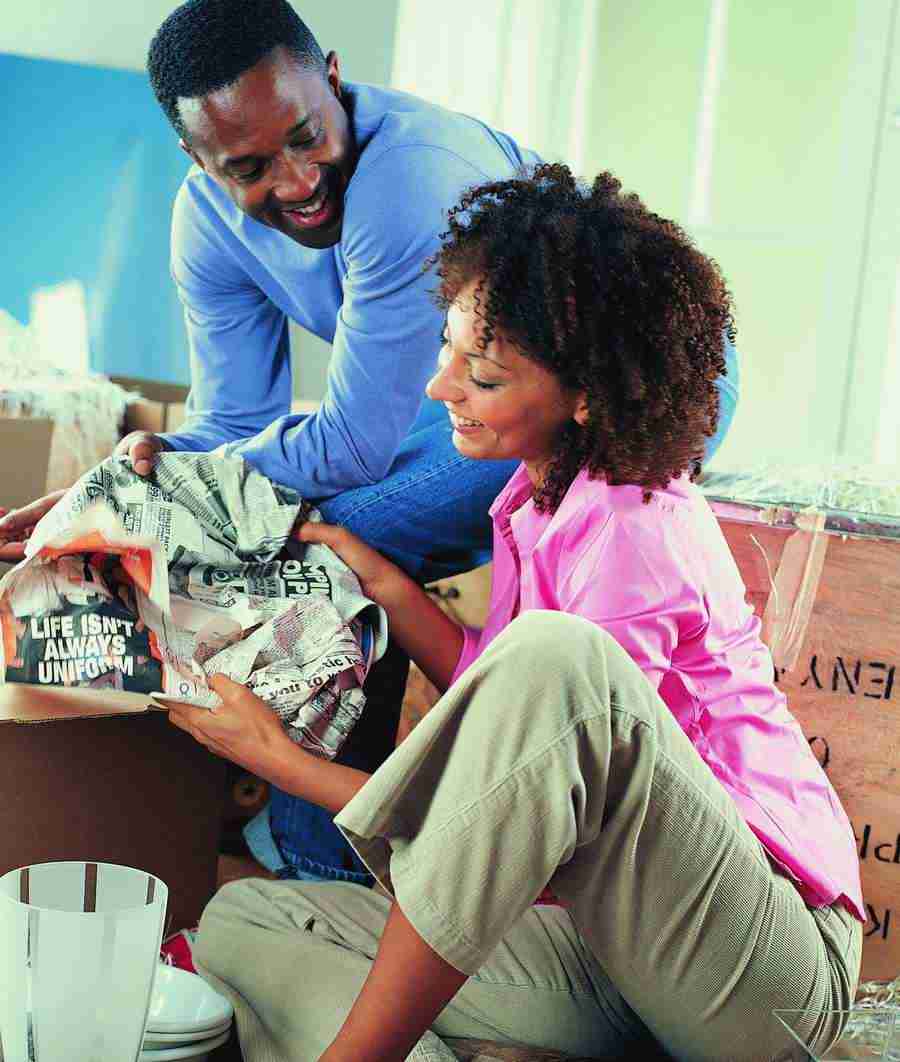 Moving In - Digital Vision ></a>
<script language=JavaScript> 
  var txt = 