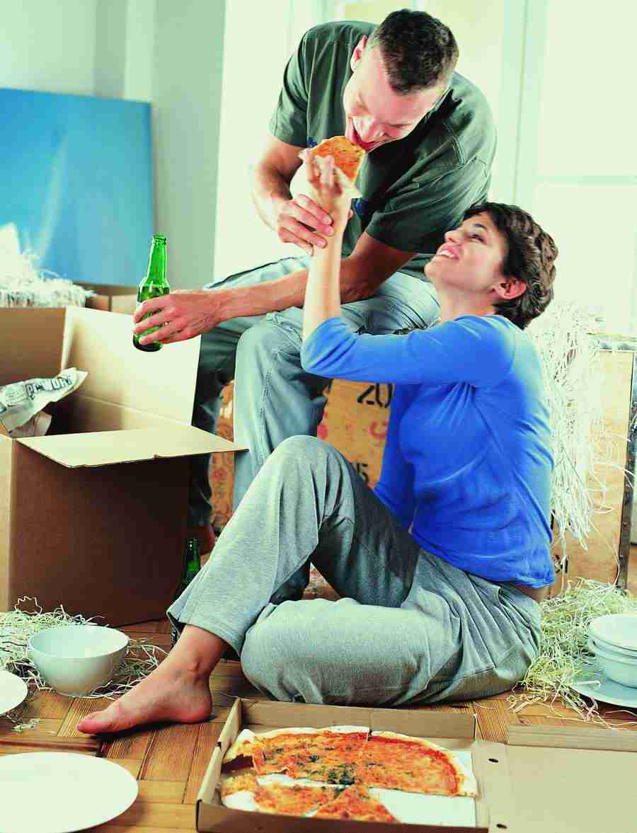 Moving In - Digital Vision ></a>
<script language=JavaScript> 
  var txt = 