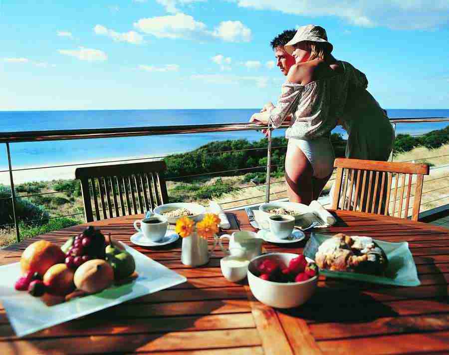 Tropical Retreat - Digital Vision ></a>
<script language=JavaScript> 
  var txt = 