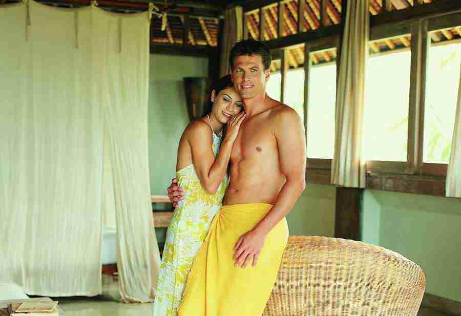 Tropical Retreat - Digital Vision ></a>
<script language=JavaScript> 
  var txt = 