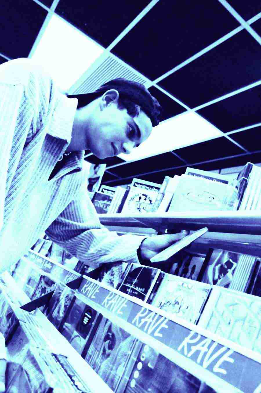 Teenagers Today - Digital Vision ></a>
<script language=JavaScript> 
  var txt = 