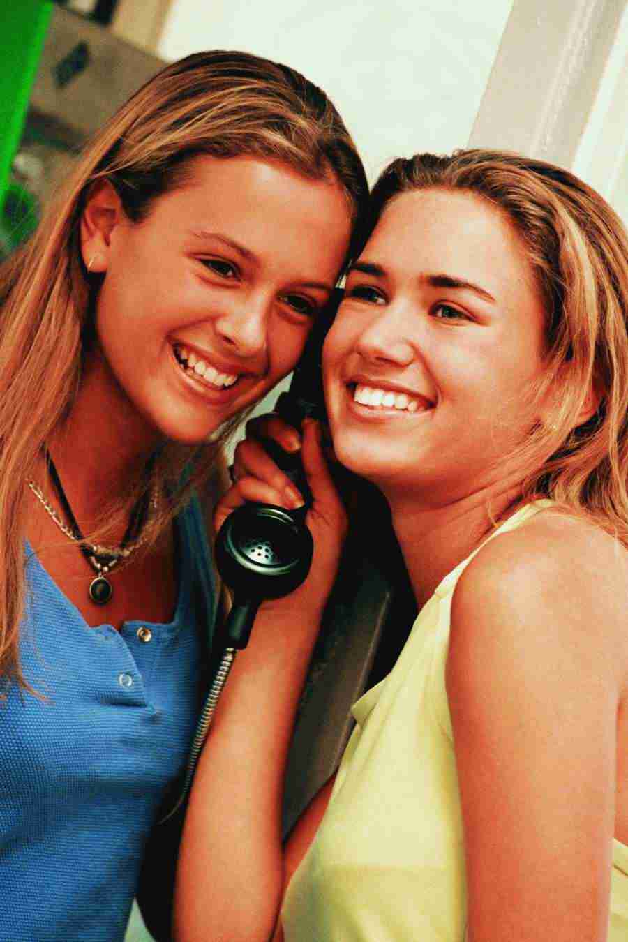 Teenagers Today - Digital Vision ></a>
<script language=JavaScript> 
  var txt = 