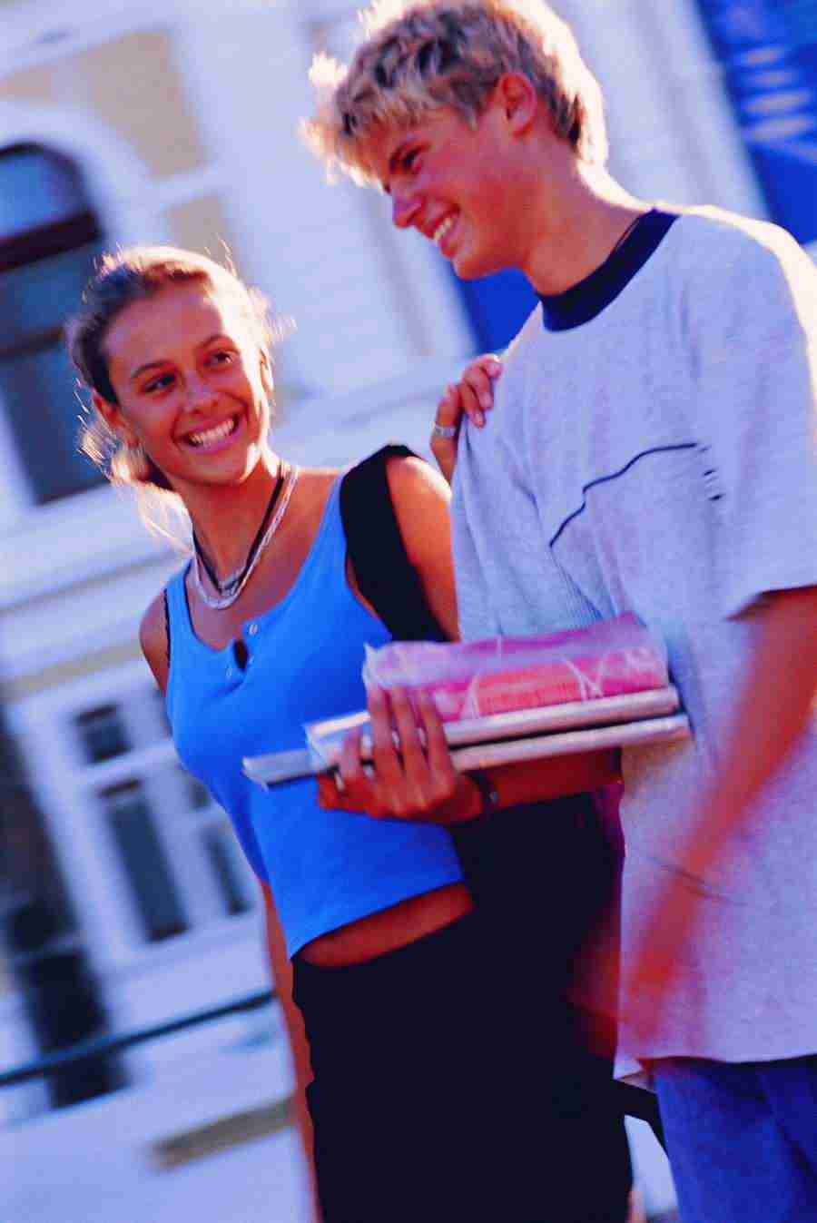Teenagers Today - Digital Vision ></a>
<script language=JavaScript> 
  var txt = 