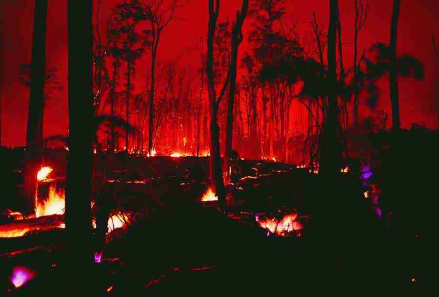 Volcanoes - Digital Vision ></a>
<script language=JavaScript> 
  var txt = 