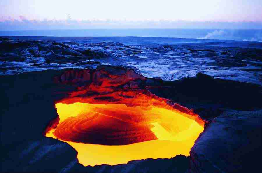 Volcanoes - Digital Vision ></a>
<script language=JavaScript> 
  var txt = 