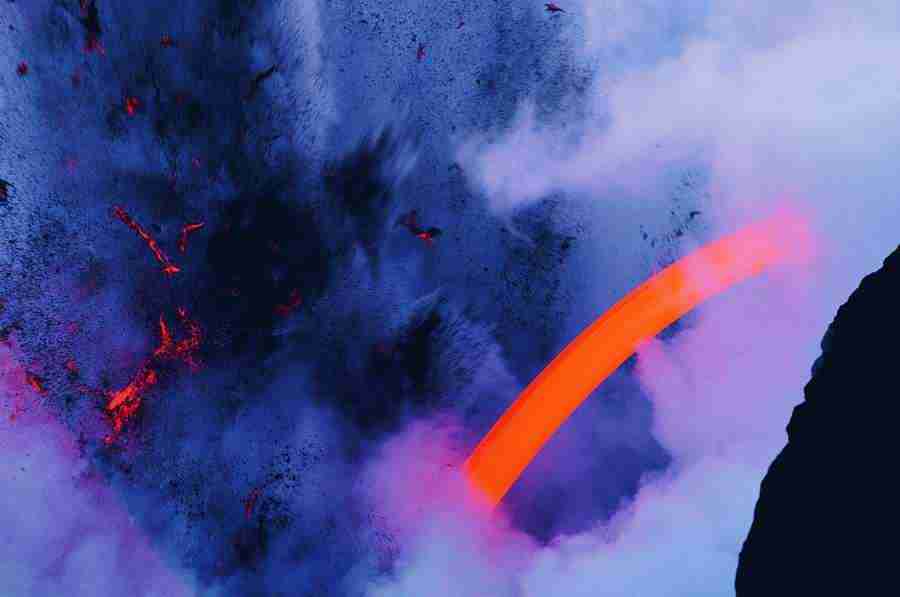 Volcanoes - Digital Vision ></a>
<script language=JavaScript> 
  var txt = 
