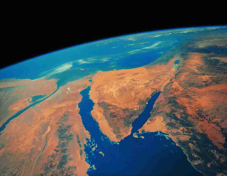 Views of the Earth - Digital Vision ></a>
<script language=JavaScript> 
  var txt = 