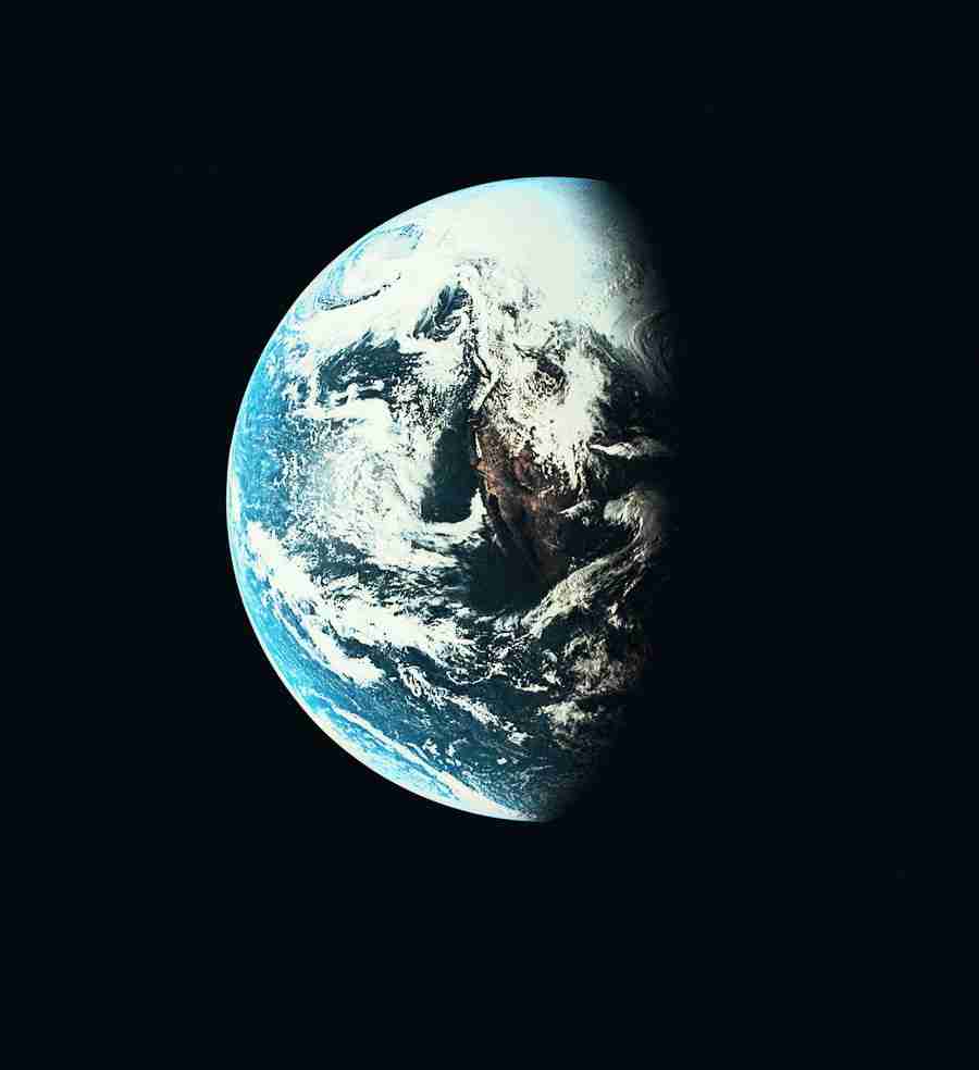 Views of the Earth - Digital Vision ></a>
<script language=JavaScript> 
  var txt = 