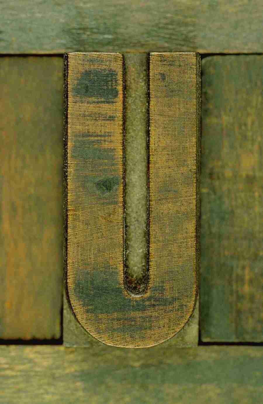 Hot Blocks - Eyewire ></a>
<script language=JavaScript> 
  var txt = 