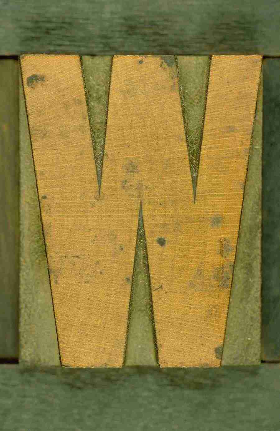 Hot Blocks - Eyewire ></a>
<script language=JavaScript> 
  var txt = 