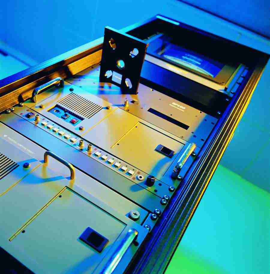 Info Ages 2 - Fullerton Imagemore ></a>
<script language=JavaScript> 
  var txt = 