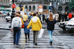 GoodShoot : Crowd In Paris 