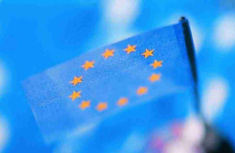 Euro Symbols - GoodShoot  ></a>
<script language=JavaScript> 
  var txt = 