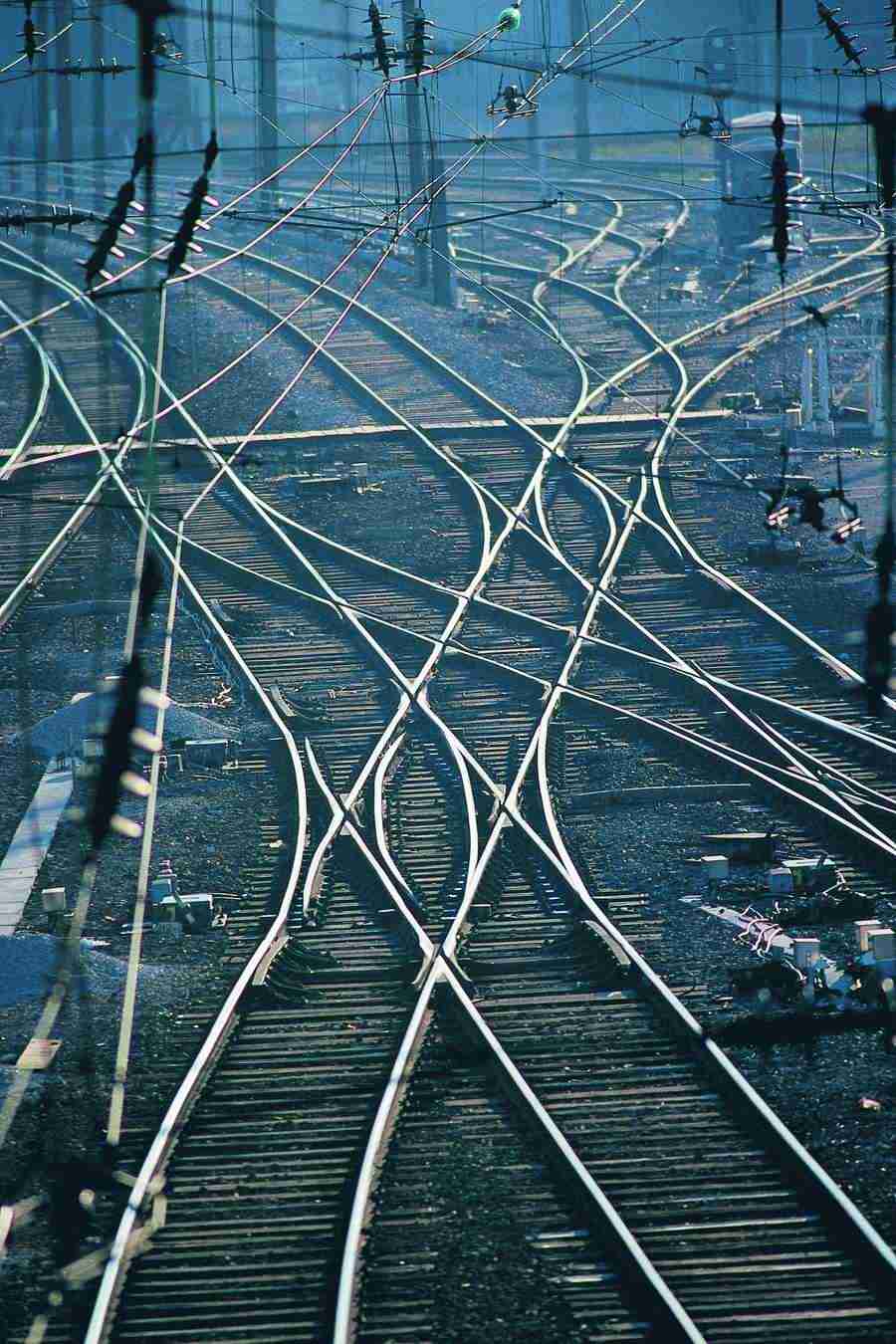 Industry and Traffic - GoodShoot  ></a>
<script language=JavaScript> 
  var txt = 