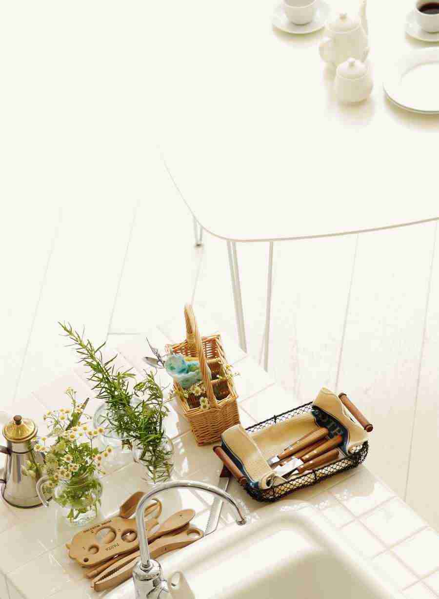 Interiors 6 - Hakata Good Pro ></a>
<script language=JavaScript> 
  var txt = 