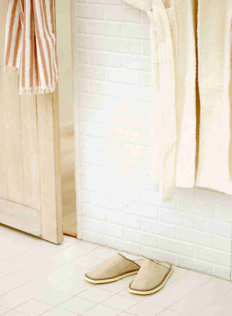 Interiors 6 - Hakata Good Pro ></a>
<script language=JavaScript> 
  var txt = 