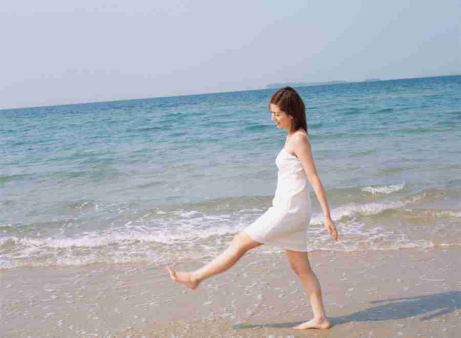 People 2 - Hakata Good Pro ></a>
<script language=JavaScript> 
  var txt = 