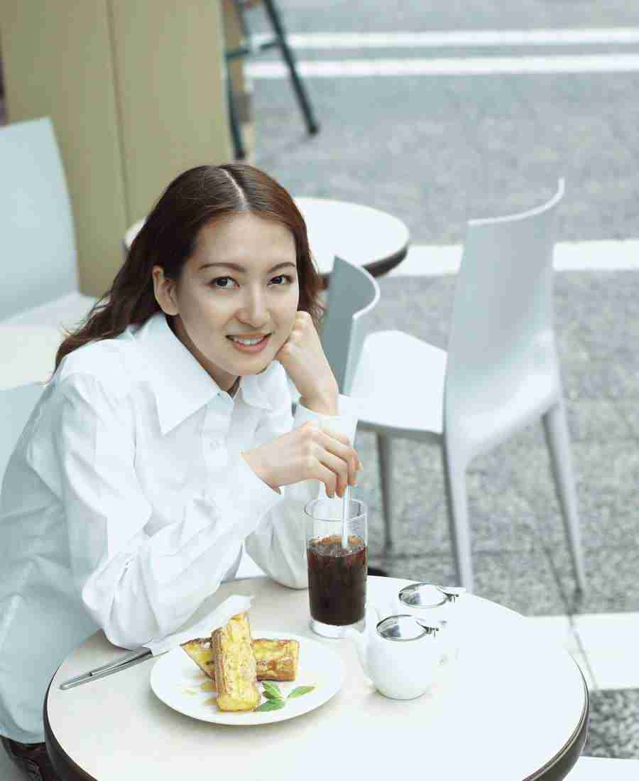 People 2 - Hakata Good Pro ></a>
<script language=JavaScript> 
  var txt = 