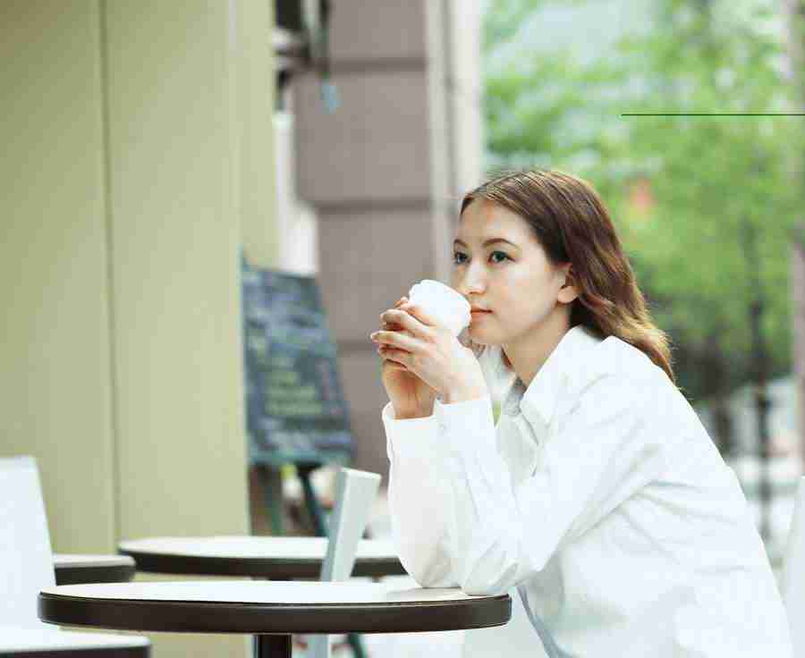 People 2 - Hakata Good Pro ></a>
<script language=JavaScript> 
  var txt = 