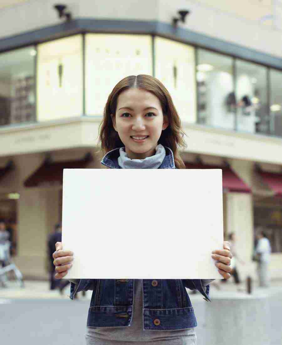 People 2 - Hakata Good Pro ></a>
<script language=JavaScript> 
  var txt = 