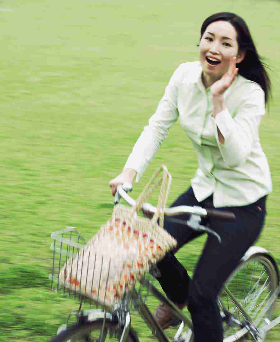 People 3 - Hakata Good Pro ></a>
<script language=JavaScript> 
  var txt = 