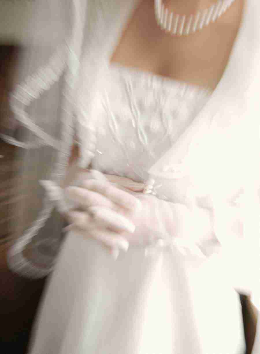 Wedding 4 - Hakata Good Pro ></a>
<script language=JavaScript> 
  var txt = 