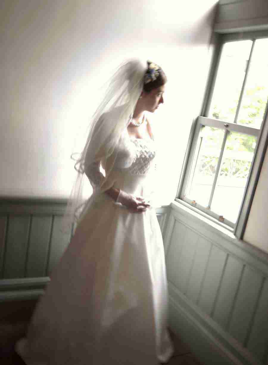 Wedding 4 - Hakata Good Pro ></a>
<script language=JavaScript> 
  var txt = 