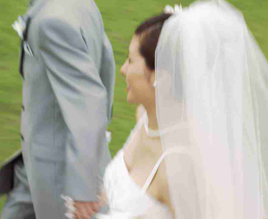 Wedding 4 - Hakata Good Pro ></a>
<script language=JavaScript> 
  var txt = 