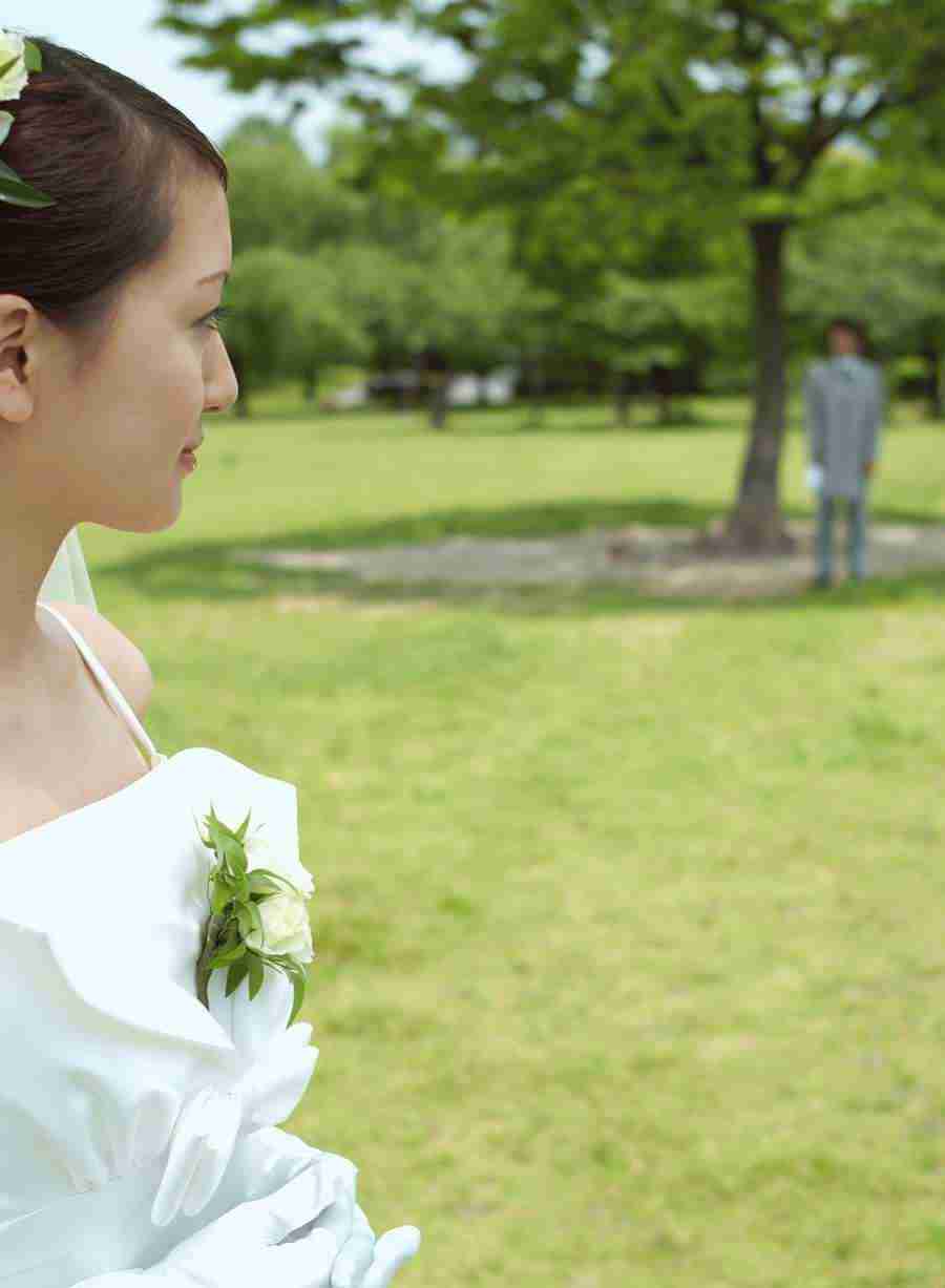 Wedding 7 - Hakata Good Pro ></a>
<script language=JavaScript> 
  var txt = 