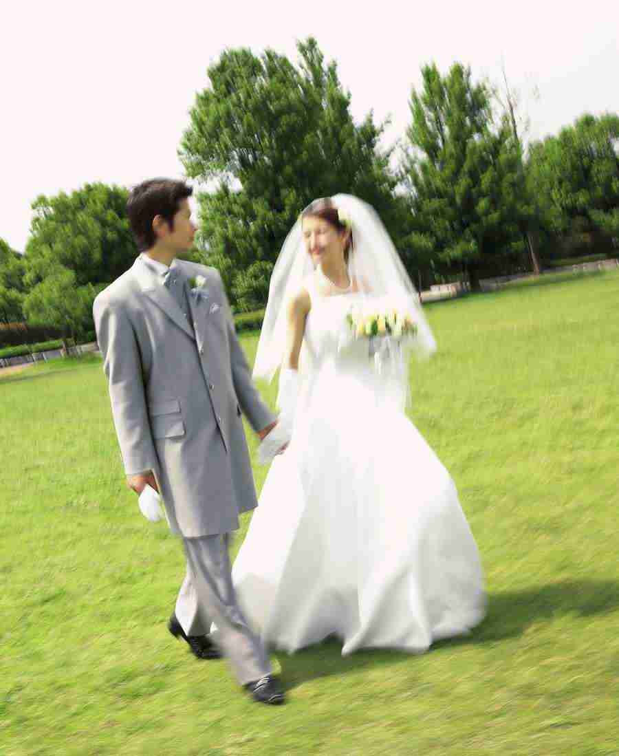 Wedding 7 - Hakata Good Pro ></a>
<script language=JavaScript> 
  var txt = 