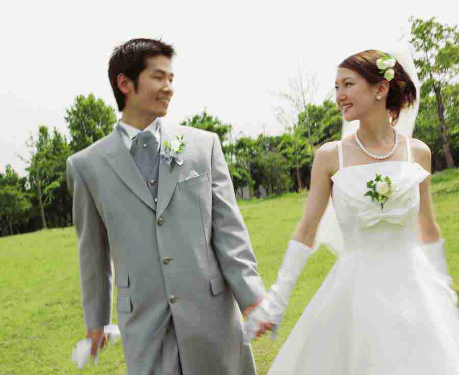Wedding 7 - Hakata Good Pro ></a>
<script language=JavaScript> 
  var txt = 