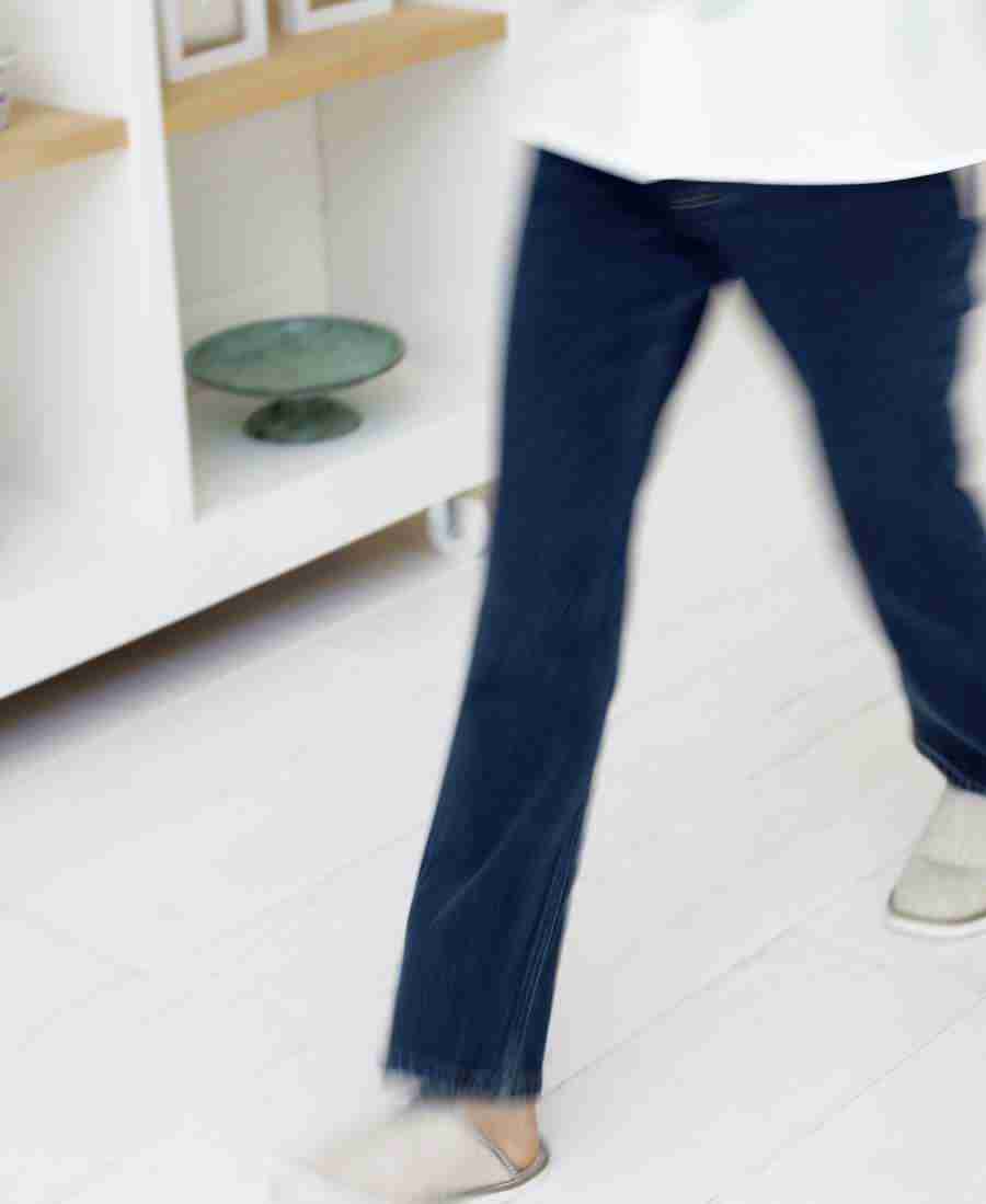 Lifestyle 8 - Hakata Good Pro No Sozai ></a>
<script language=JavaScript> 
  var txt = 