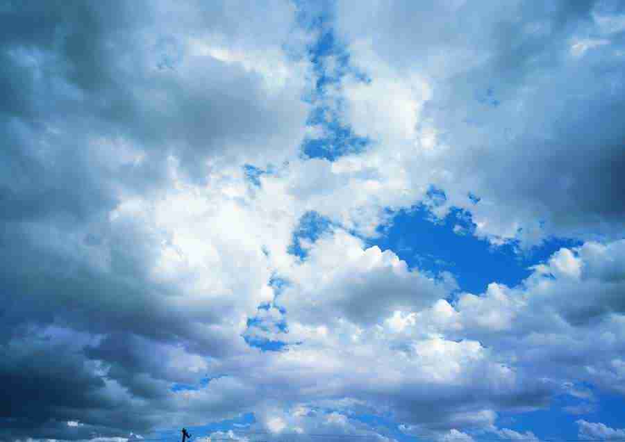 Cloudscapes 2 - ImageDJ ></a>
<script language=JavaScript> 
  var txt = 