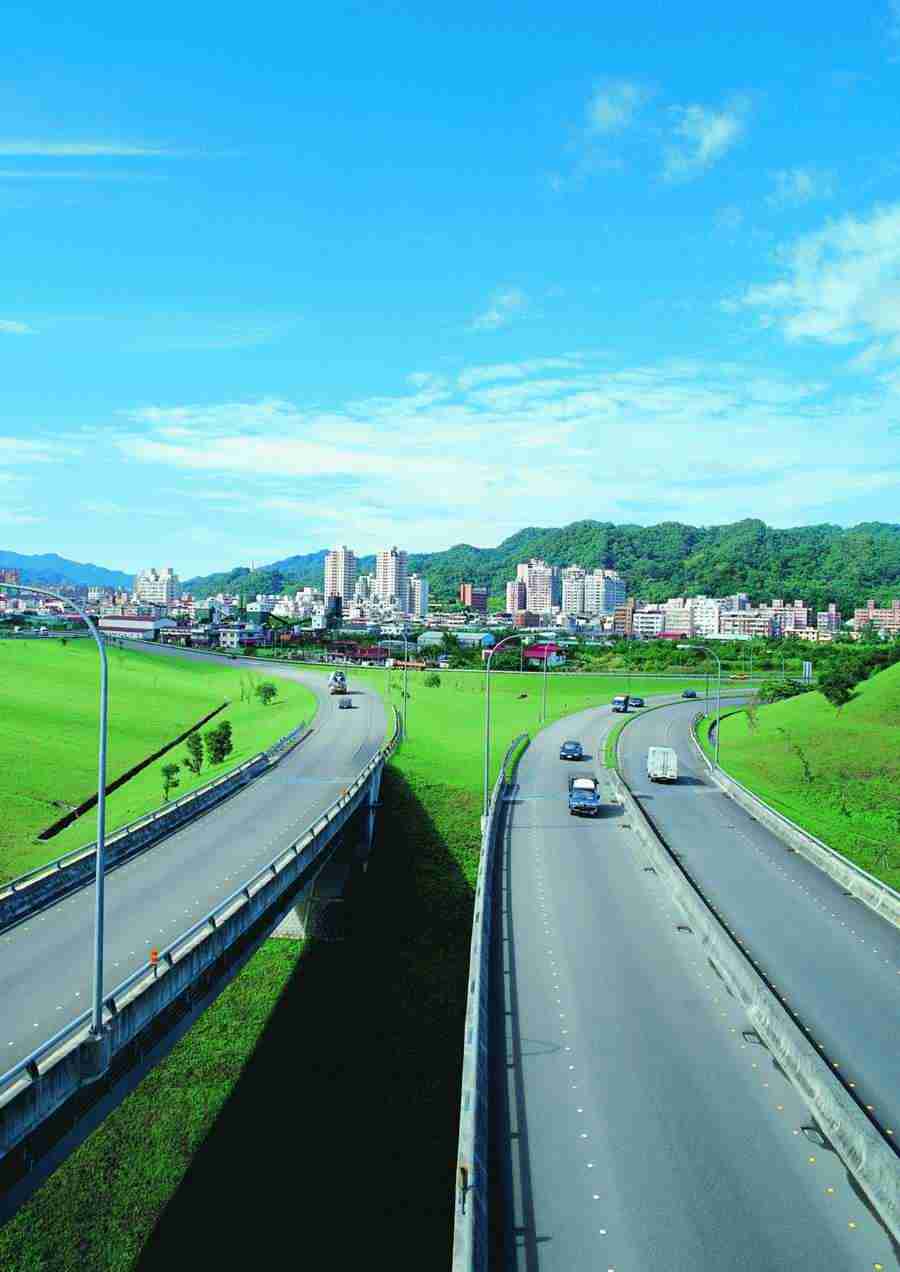 Roadways and Bridges - ImageDJ ></a>
<script language=JavaScript> 
  var txt = 