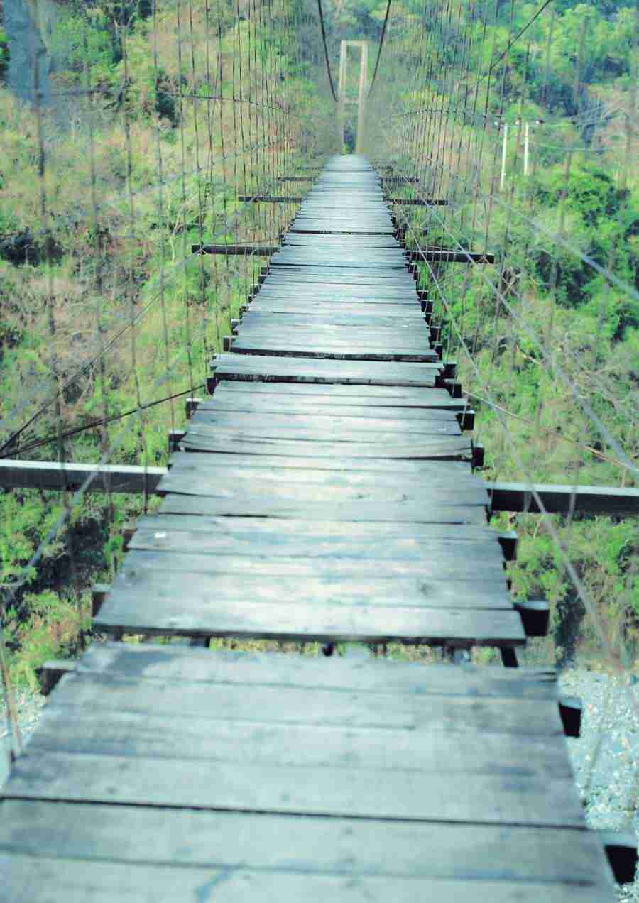 Roadways and Bridges - ImageDJ ></a>
<script language=JavaScript> 
  var txt = 