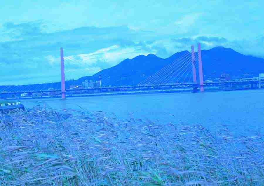 Roadways and Bridges - ImageDJ ></a>
<script language=JavaScript> 
  var txt = 